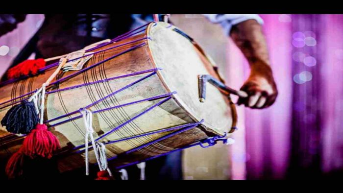 Manchester Dhol Players. Book Indian Drummers for birthdays, weddings and more